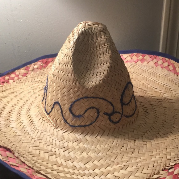 Sombrero - Picture 2 of 3